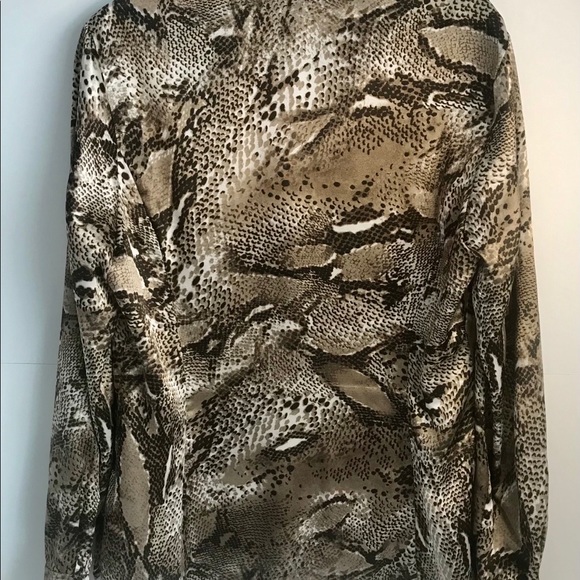 Jones New York Animal Print Blouse - Picture 2 of 6